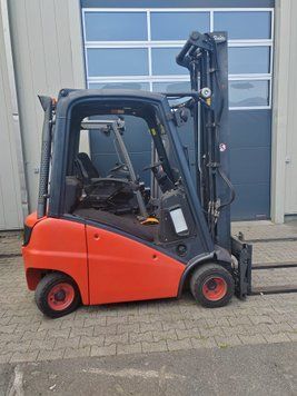Linde H18D &mdash; jazden&aacute; manipulačn&aacute; technika | Booster Lift