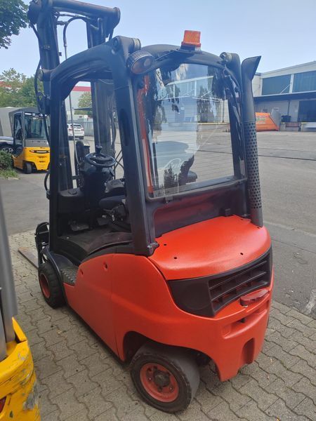 Linde H18D &mdash; jazden&aacute; manipulačn&aacute; technika | Booster Lift