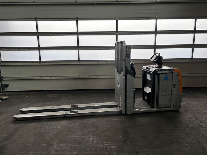 Still OPX-L 16 &mdash; used warehouse equipment | Booster Lift