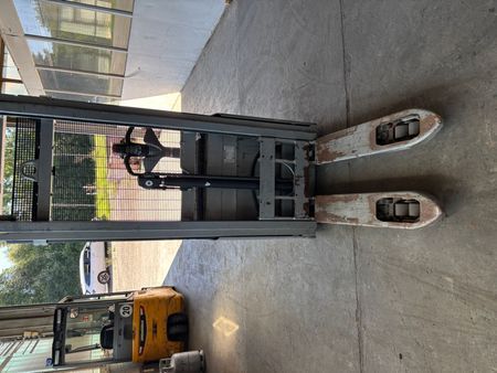 Still EXV 12i &mdash; вживана складська техніка | Booster Lift