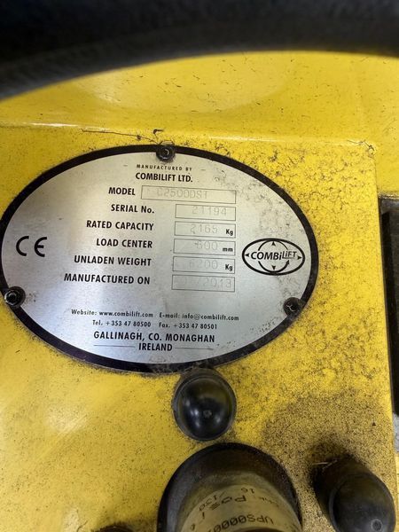 Combilift C2500DST Diesel &mdash; gebrauchte Stapler | Booster Lift