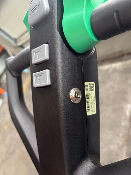Bobcat LSM12N-i Neuger&auml;t!!! &mdash; jazden&aacute; manipulačn&aacute; technika | Booster Lift