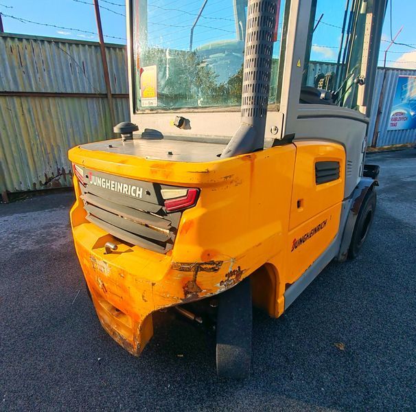 Jungheinrich DFG 425s 5.5m/ 4v/ 4371mh &mdash; jazden&aacute; manipulačn&aacute; technika | Booster Lift