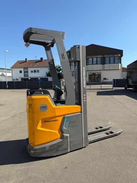 Jungheinrich ERC 214i lion 4.7m/ 2022y/ 1059h &mdash; б/у складская техника | Booster Lift