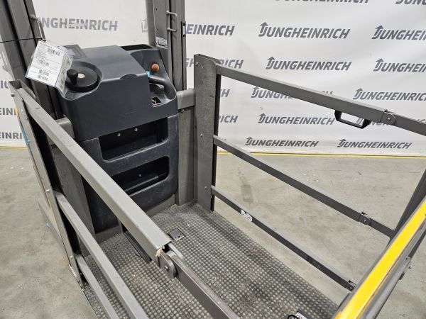 Jungheinrich EKS 110 L 280ZZ &mdash; used warehouse equipment | Booster Lift
