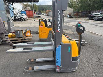 Jungheinrich EJC 112 batt 2021/ 4.09m res HPJ &mdash; gebrauchte Stapler | Booster Lift
