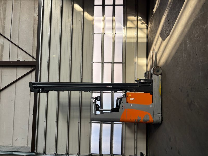 Still FM-X17 &mdash; used warehouse equipment | Booster Lift