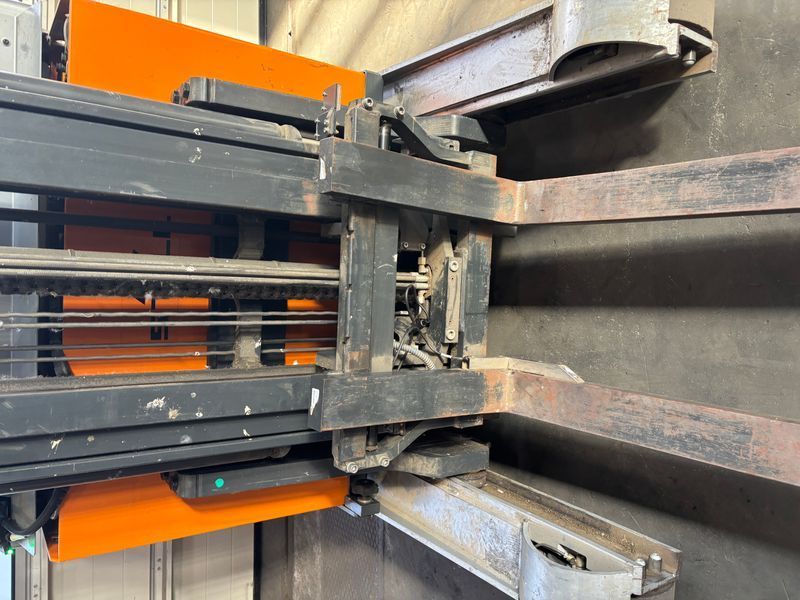 Still FM-X17 &mdash; used warehouse equipment | Booster Lift