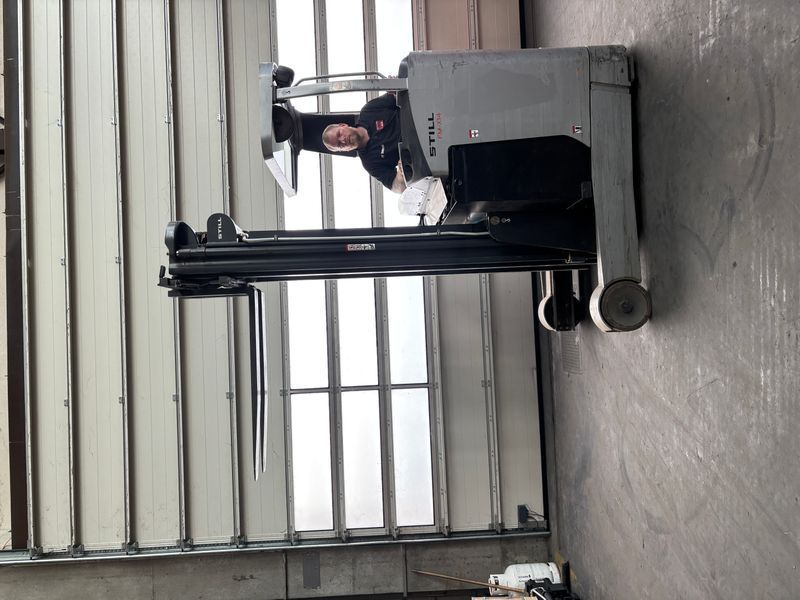 Still FM-X14 &mdash; used warehouse equipment | Booster Lift