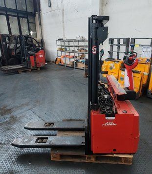 Linde L14 battery problem &mdash; gebrauchte Stapler | Booster Lift
