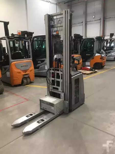 Still EXV 14 Triplex 5.616 mm &mdash; used warehouse equipment | Booster Lift