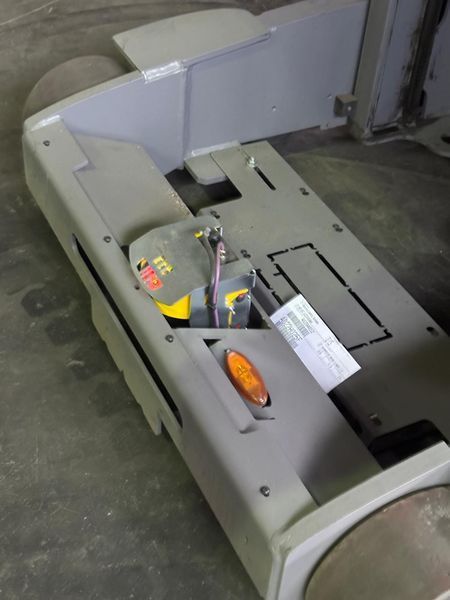 Jungheinrich EKX 410 Schienengef&uuml;hrt mit PSA &mdash; jazden&aacute; manipulačn&aacute; technika | Booster Lift
