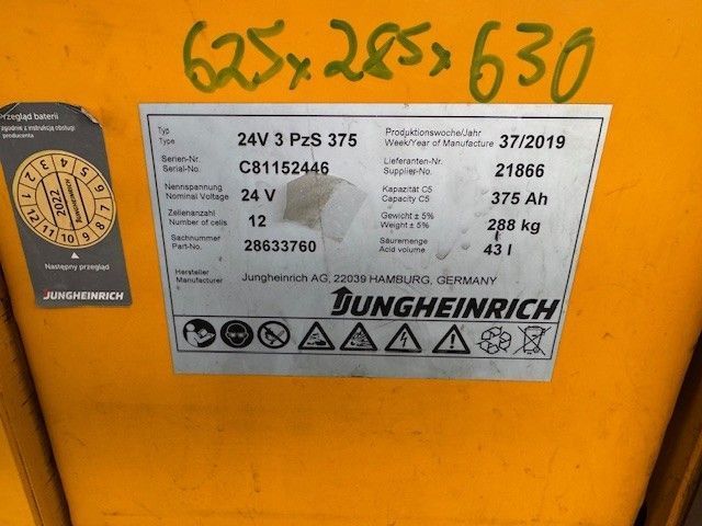Jungheinrich ERE 120 &mdash; jazden&aacute; manipulačn&aacute; technika | Booster Lift