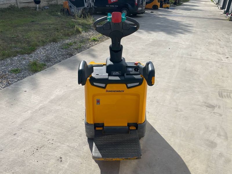 Jungheinrich ERE 120 2400mm 50% batt &mdash; вживана складська техніка | Booster Lift