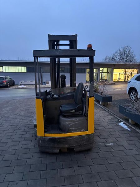 Jungheinrich ETV-Q 25 neue Batterie &mdash; gebrauchte Stapler | Booster Lift