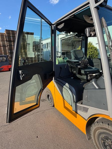 Jungheinrich TFG 425s 4v/ 4757h &mdash; б/у складская техника | Booster Lift