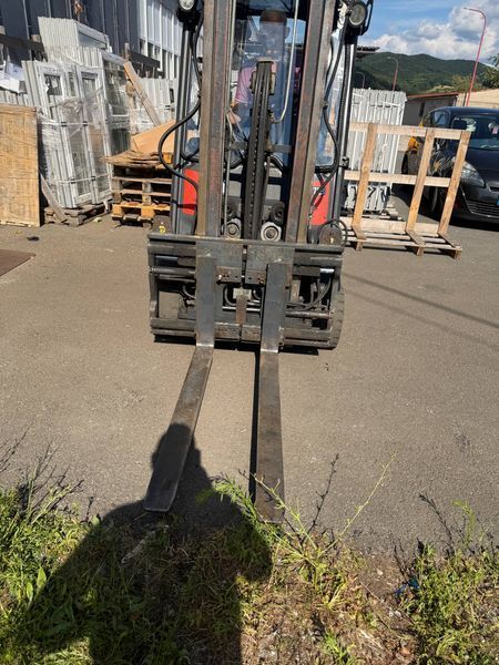 Linde H18D &mdash; used warehouse equipment | Booster Lift