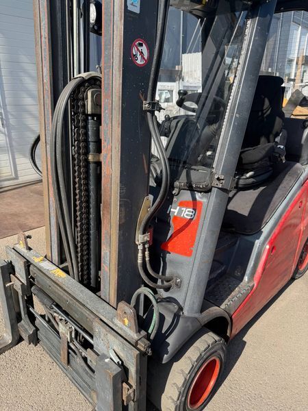 Linde H18D &mdash; used warehouse equipment | Booster Lift