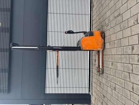 Still EGV 16 &mdash; used warehouse equipment | Booster Lift