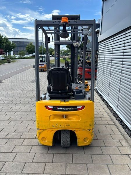Jungheinrich EFG 115 SP GE 115-600 DZ &mdash; used warehouse equipment | Booster Lift