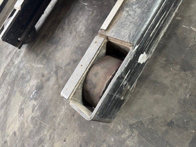 Yale MR14 &mdash; used warehouse equipment | Booster Lift