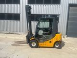 Jungheinrich DFG 425s 6190mh/ 4.5m/ 2.5t &mdash; used warehouse equipment | Booster Lift
