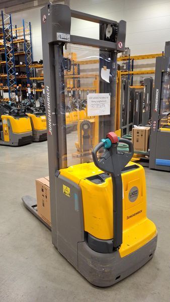 Jungheinrich EJC 214 5.35m/ Li-Ion/ 1025h &mdash; used warehouse equipment | Booster Lift