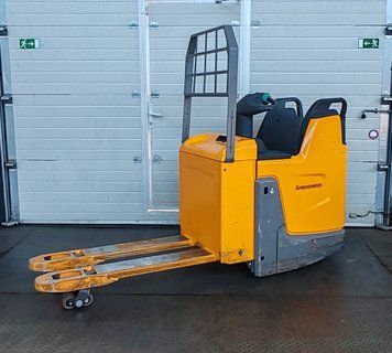 Jungheinrich ERE 120 2131h/ 2t/ 2020y &mdash; gebrauchte Stapler | Booster Lift