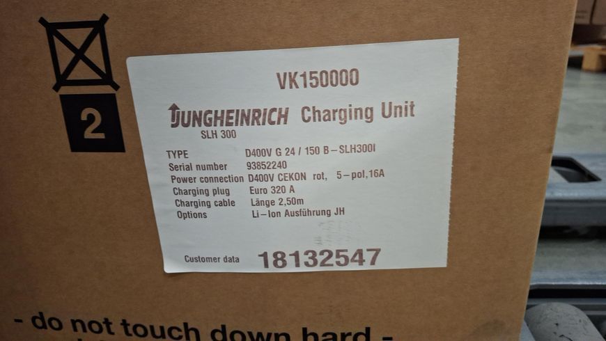Jungheinrich EJC 214 5.35m/ Li-Ion/ 1025h &mdash; used warehouse equipment | Booster Lift