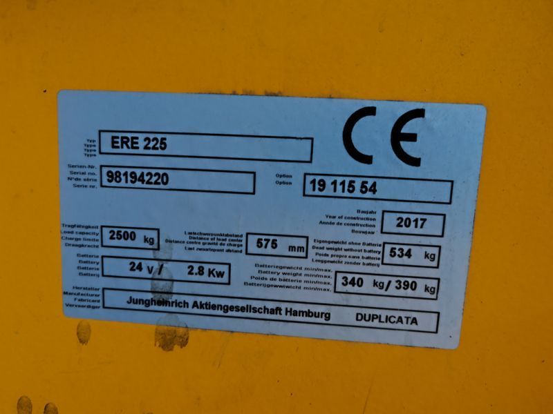 Jungheinrich ERE 225 batt2022 &mdash; used warehouse equipment | Booster Lift