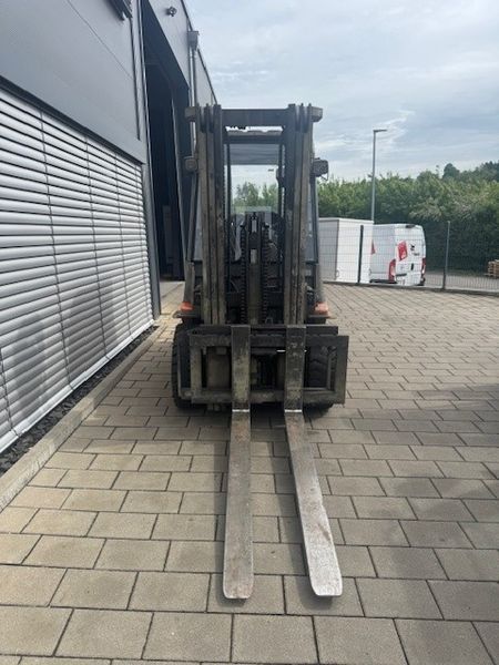 Toyota 02-7FGF30 &mdash; gebrauchte Stapler | Booster Lift