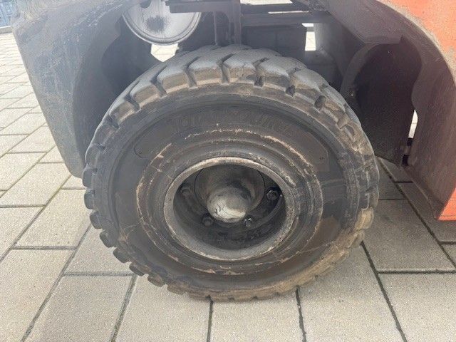 Toyota 02-7FGF30 &mdash; gebrauchte Stapler | Booster Lift