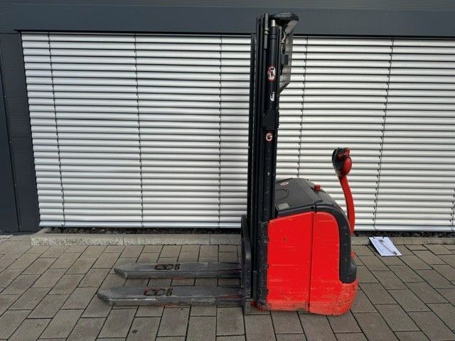Linde L14i mit Initialhub &mdash; used warehouse equipment | Booster Lift