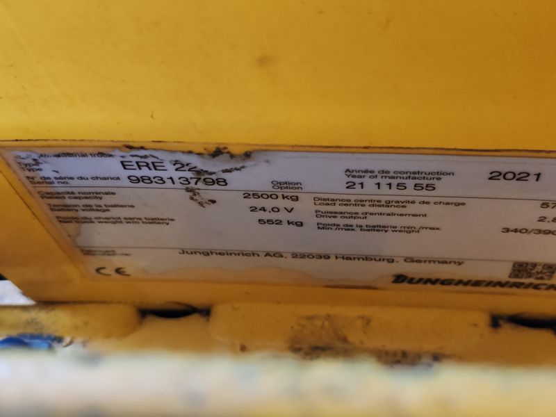 Jungheinrich ERE 225 2021y/ 3285mh &mdash; used warehouse equipment | Booster Lift