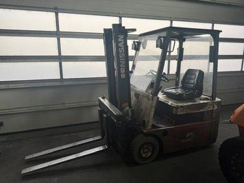 Nissan N01L18U &mdash; gebrauchte Stapler | Booster Lift