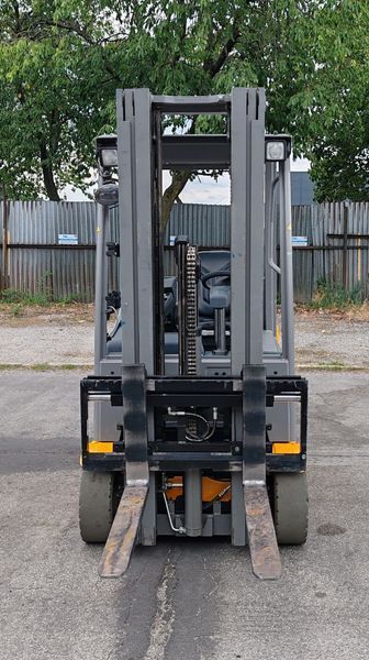 Jungheinrich EFG 213 Li-ion &mdash; used warehouse equipment | Booster Lift