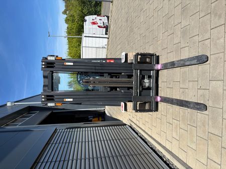 Bobcat B25NS Lithium Vorf&uuml;hrger&auml;t &mdash; used warehouse equipment | Booster Lift