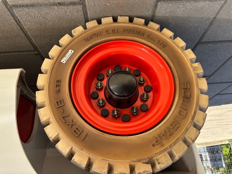 Bobcat B25NS Lithium Vorf&uuml;hrger&auml;t &mdash; used warehouse equipment | Booster Lift