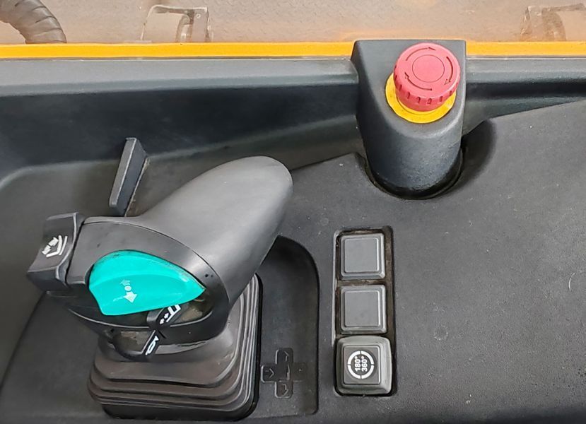 Jungheinrich ETV 214 /8.3m/ 6655mh &mdash; gebrauchte Stapler | Booster Lift