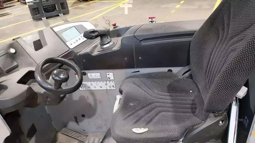 Still FMX14 &mdash; used warehouse equipment | Booster Lift