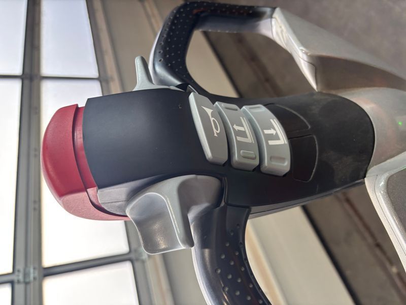 Still EXU 18 Li-lon &mdash; used warehouse equipment | Booster Lift