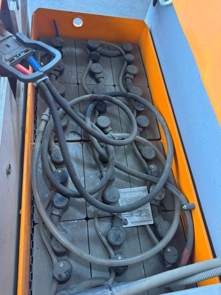 Still EK-X10/980 &mdash; jazden&aacute; manipulačn&aacute; technika | Booster Lift