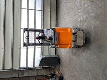 Still EXD-SF20 &mdash; used warehouse equipment | Booster Lift