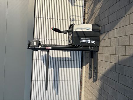Bobcat BSR16N-I &mdash; used warehouse equipment | Booster Lift