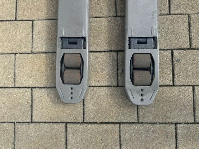 Jungheinrich EJE 116 &mdash; used warehouse equipment | Booster Lift