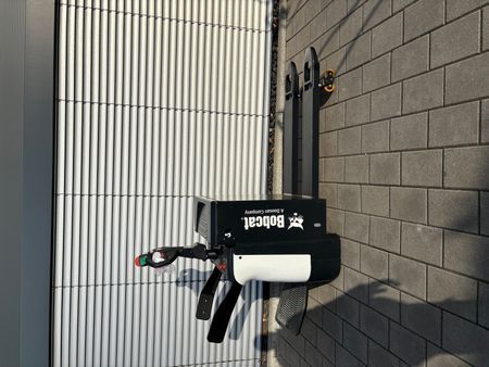 Bobcat BPR20N &mdash; jazden&aacute; manipulačn&aacute; technika | Booster Lift