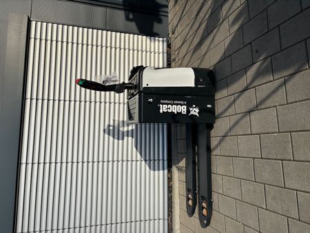 Bobcat BPR20N &mdash; jazden&aacute; manipulačn&aacute; technika | Booster Lift