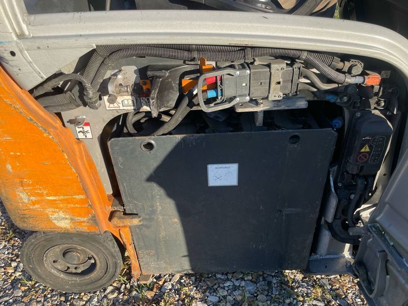 Still RX20-18P &mdash; used warehouse equipment | Booster Lift