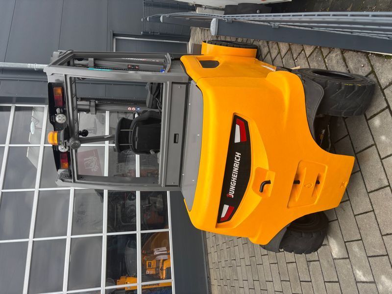 Jungheinrich EFG S50 &mdash; gebrauchte Stapler | Booster Lift