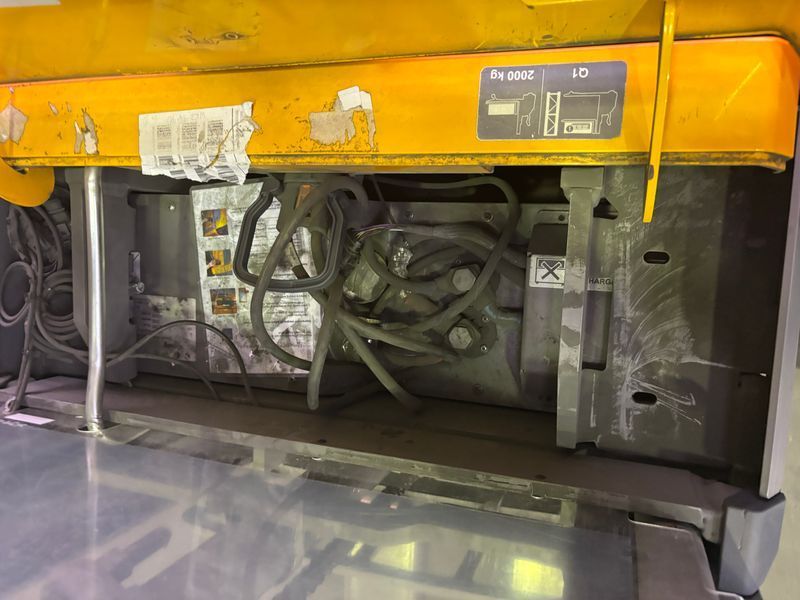 Jungheinrich ERC 216z Li-lon &mdash; gebrauchte Stapler | Booster Lift